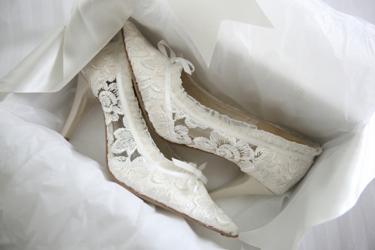 Ivory-Lace-Wedding-Shoes2
